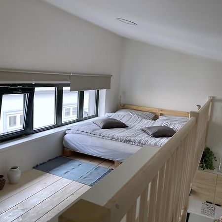 Comfortable Apartments Under The St. Barbara'S Cathedral كوتنا هورا المظهر الخارجي الصورة