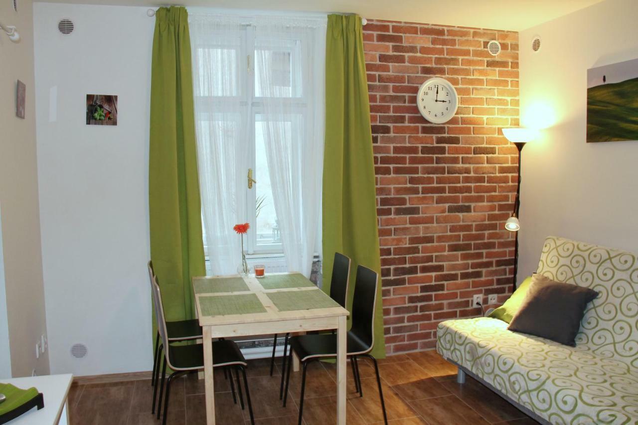Comfortable Apartments Under The St. Barbara'S Cathedral كوتنا هورا المظهر الخارجي الصورة